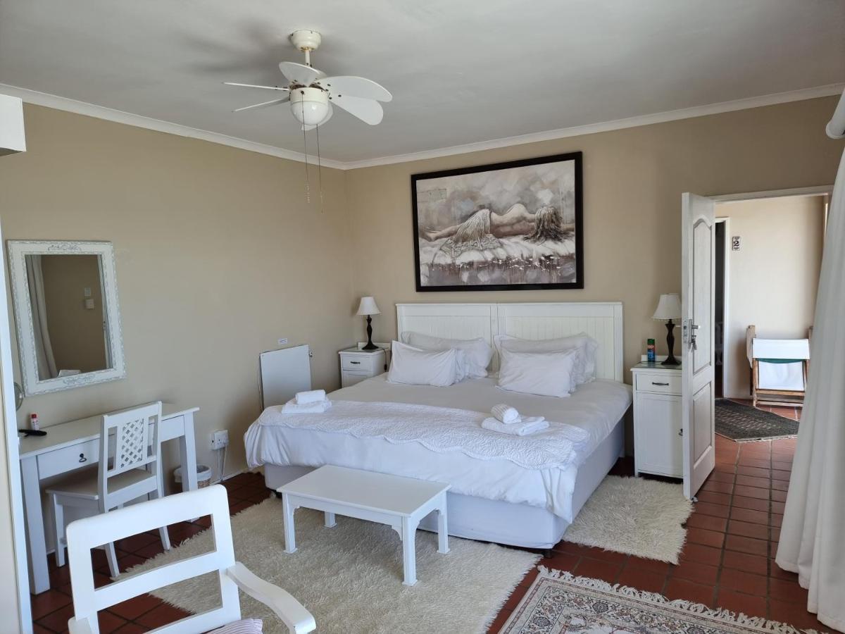 The Bay Lodge Gansbaai Eksteriør billede