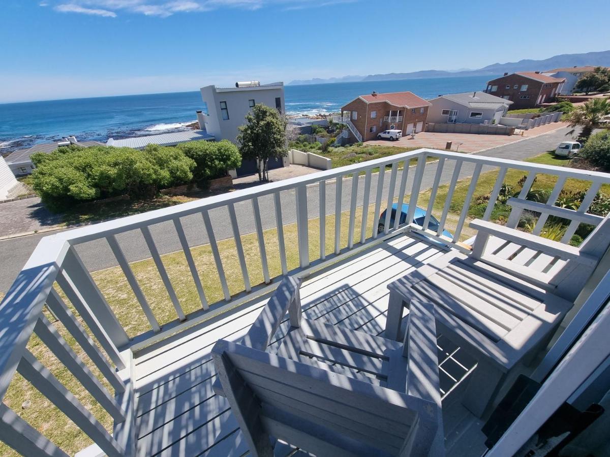 The Bay Lodge Gansbaai Eksteriør billede