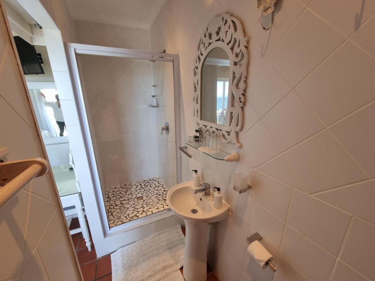 The Bay Lodge Gansbaai Eksteriør billede