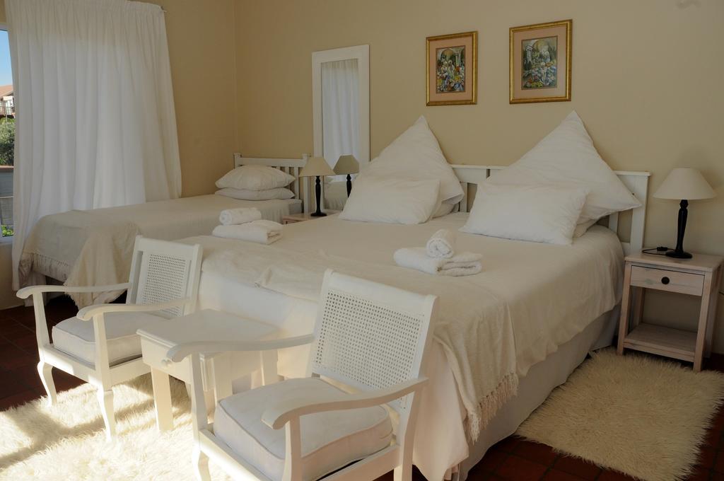 The Bay Lodge Gansbaai Værelse billede