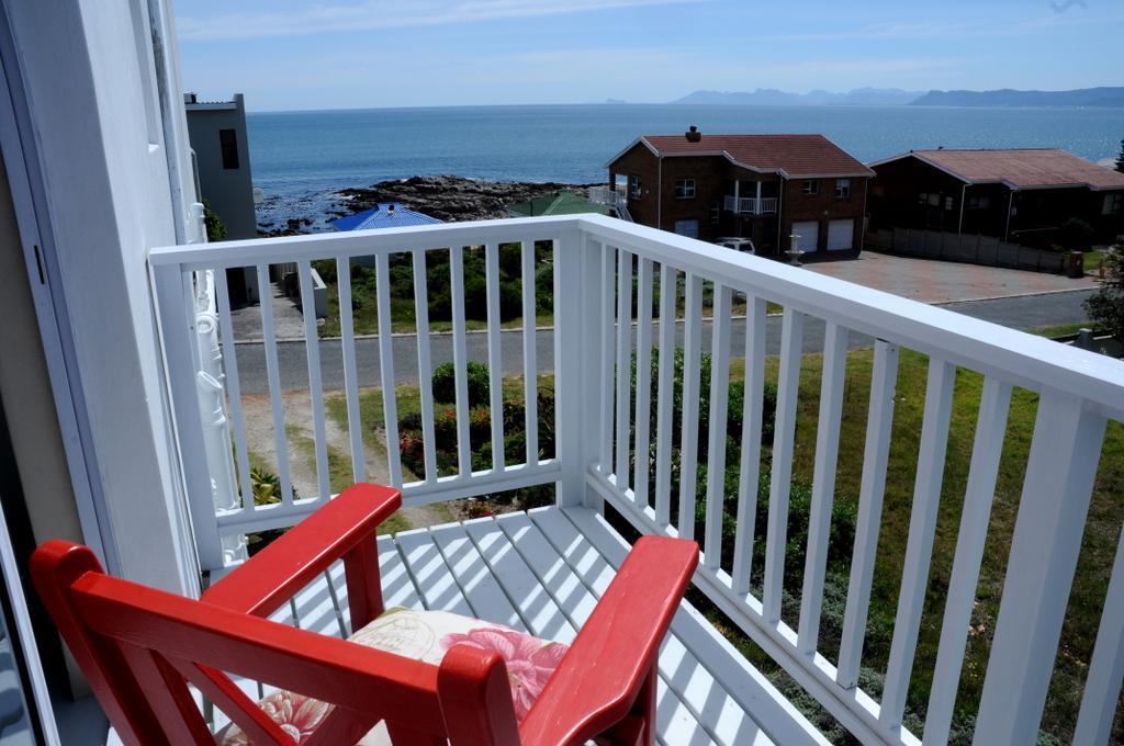The Bay Lodge Gansbaai Eksteriør billede